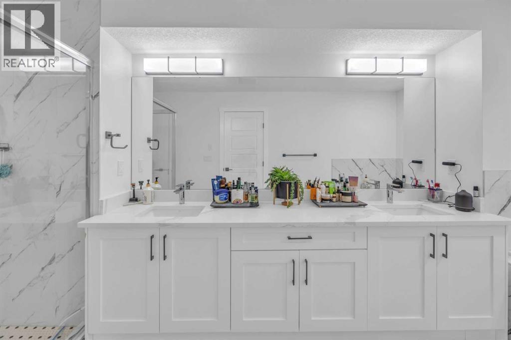 97 Baysprings Gardens Sw, Airdrie, Alberta  T4B 5C6 - Photo 40 - A2273187