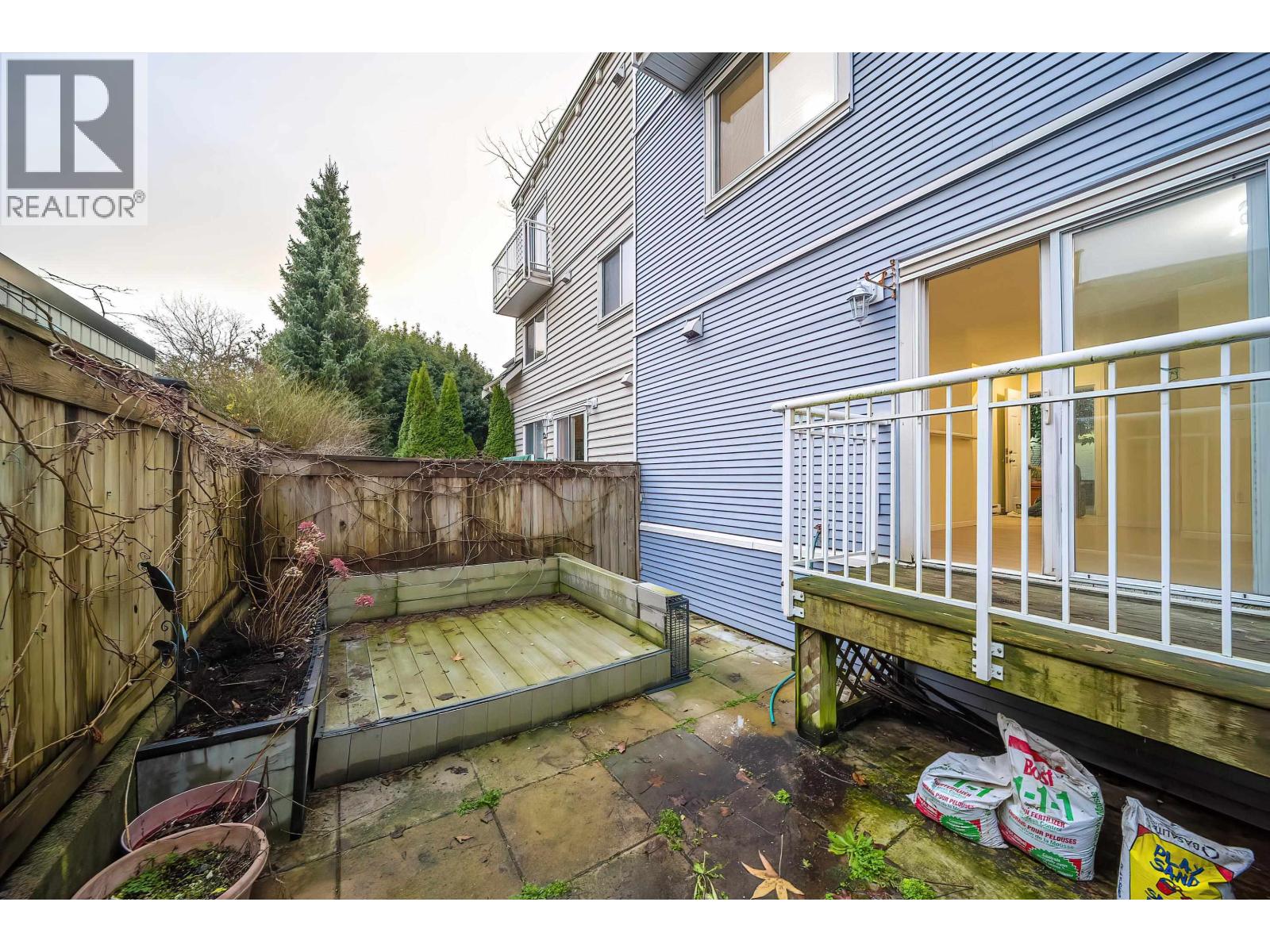 03 7128 17th Avenue, Burnaby, British Columbia  V3N 1K7 - Photo 23 - R3071582