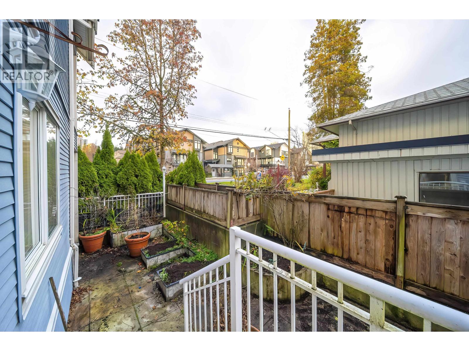 03 7128 17th Avenue, Burnaby, British Columbia  V3N 1K7 - Photo 25 - R3071582