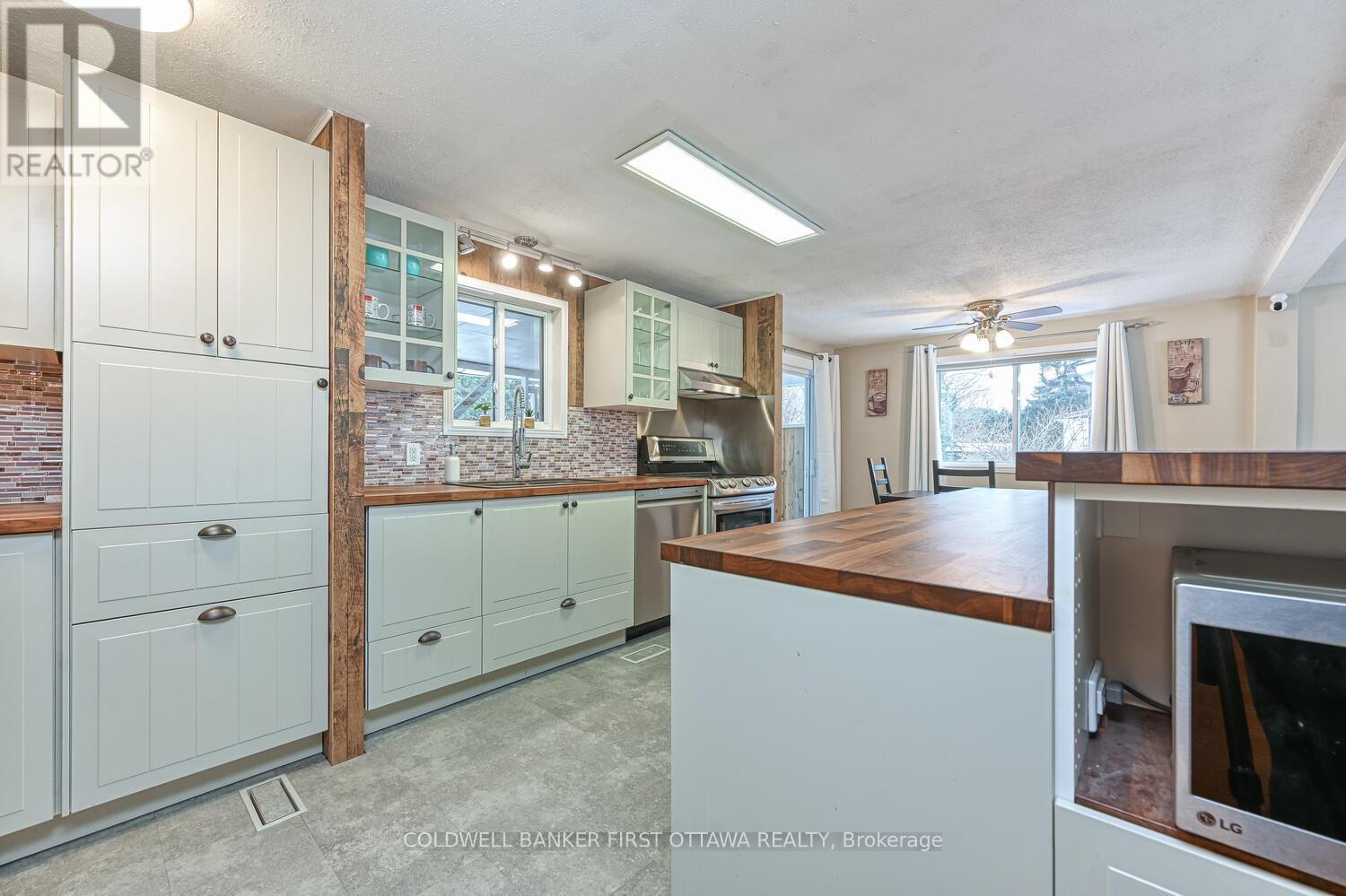 40 Fringewood Drive E, Ottawa, Ontario K2S 1V1 - Photo 12 - X12603184