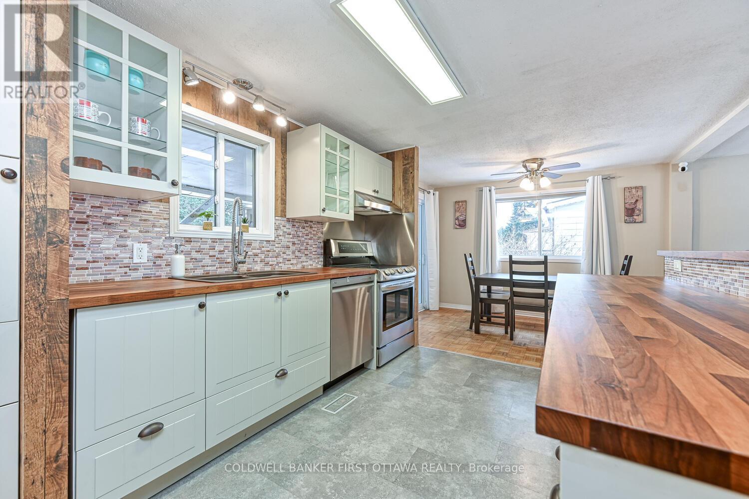 40 Fringewood Drive E, Ottawa, Ontario K2S 1V1 - Photo 13 - X12603184