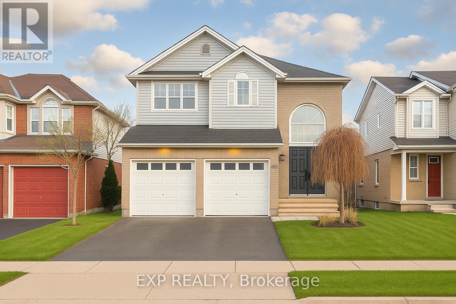 UPPER - 235 PINELAND COURT, Waterloo, Ontario