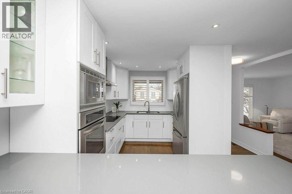 112 Thomas Street, Cambridge, Ontario N3C 3C7 - Photo 13 - 40792143