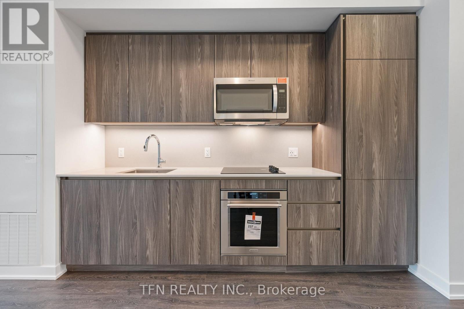 511 - 15 Richardson Street, Toronto, Ontario  M5A 0Y5 - Photo 5 - C12603192