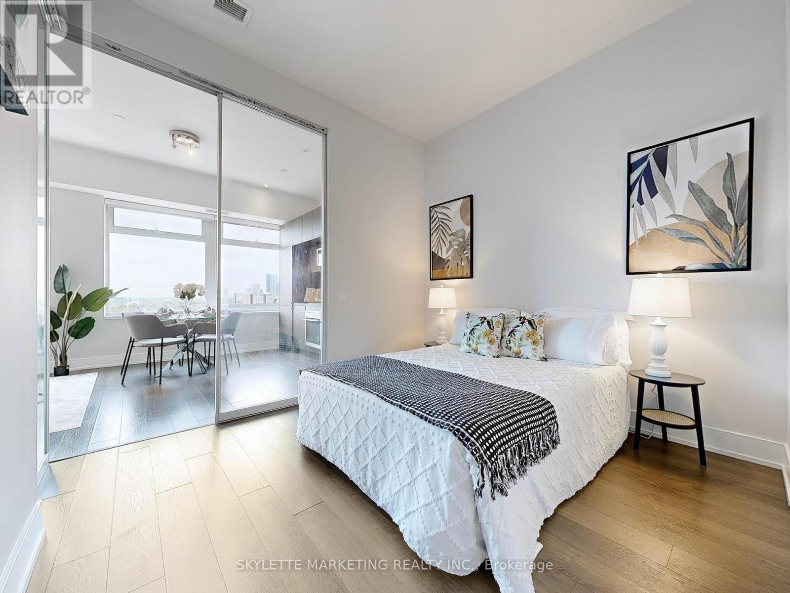 1128 - 111 St Clair Avenue W, Toronto, Ontario M4V 1N5 - Photo 21 - C12603206