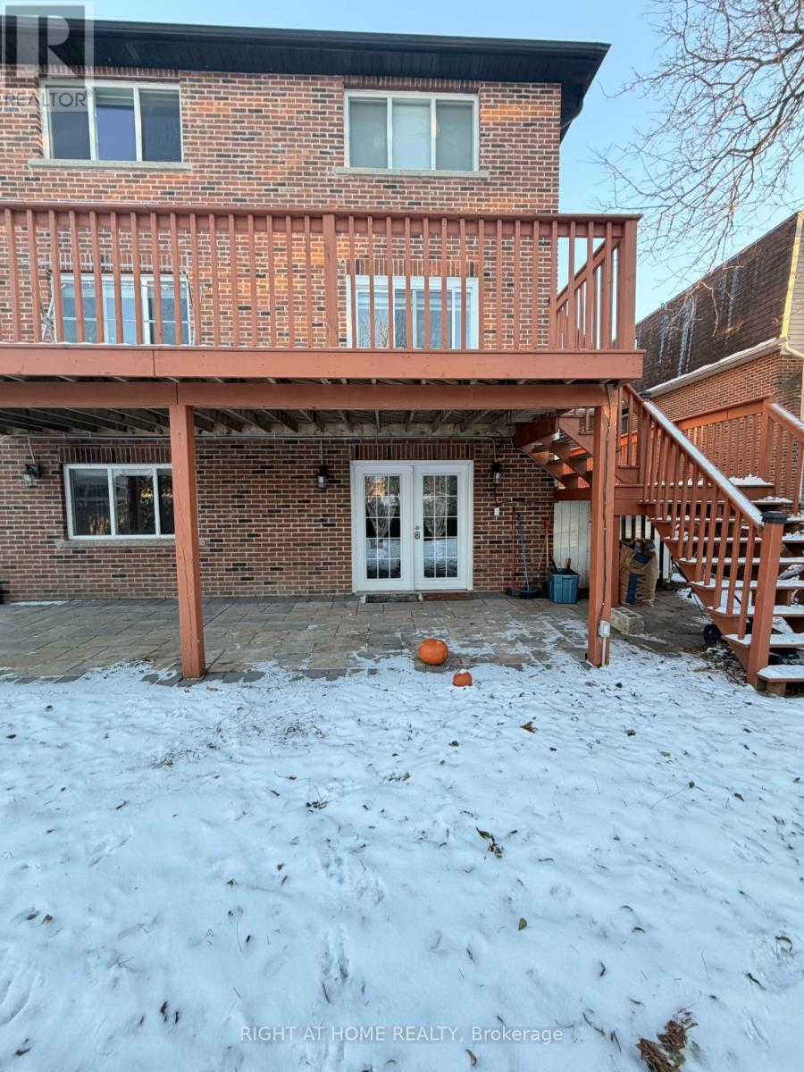 130 ALEXMUIR BOULEVARD, Toronto, Ontario