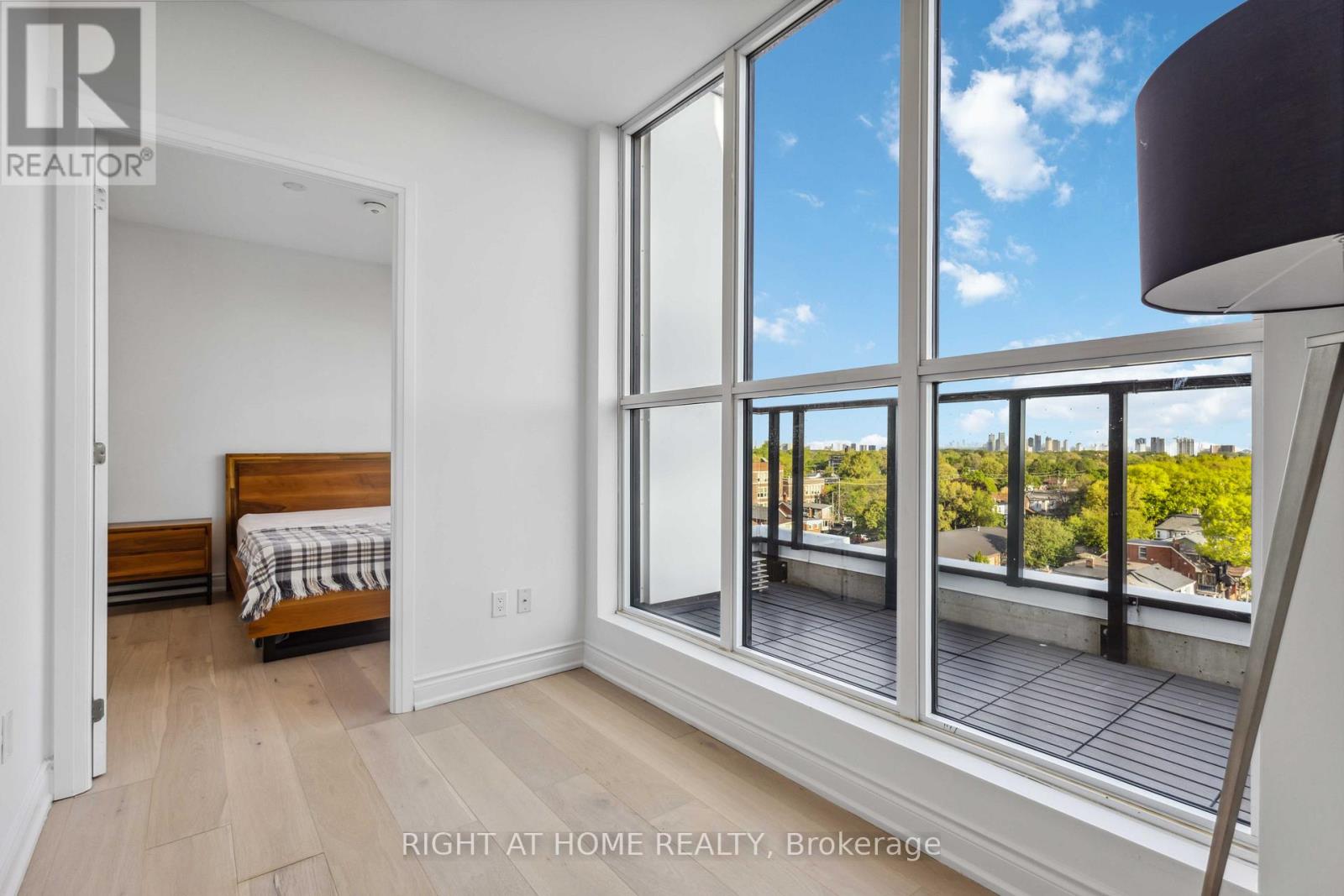 Ph801 - 2301 Danforth Avenue S, Toronto, Ontario  M4C 0A7 - Photo 9 - E12603212