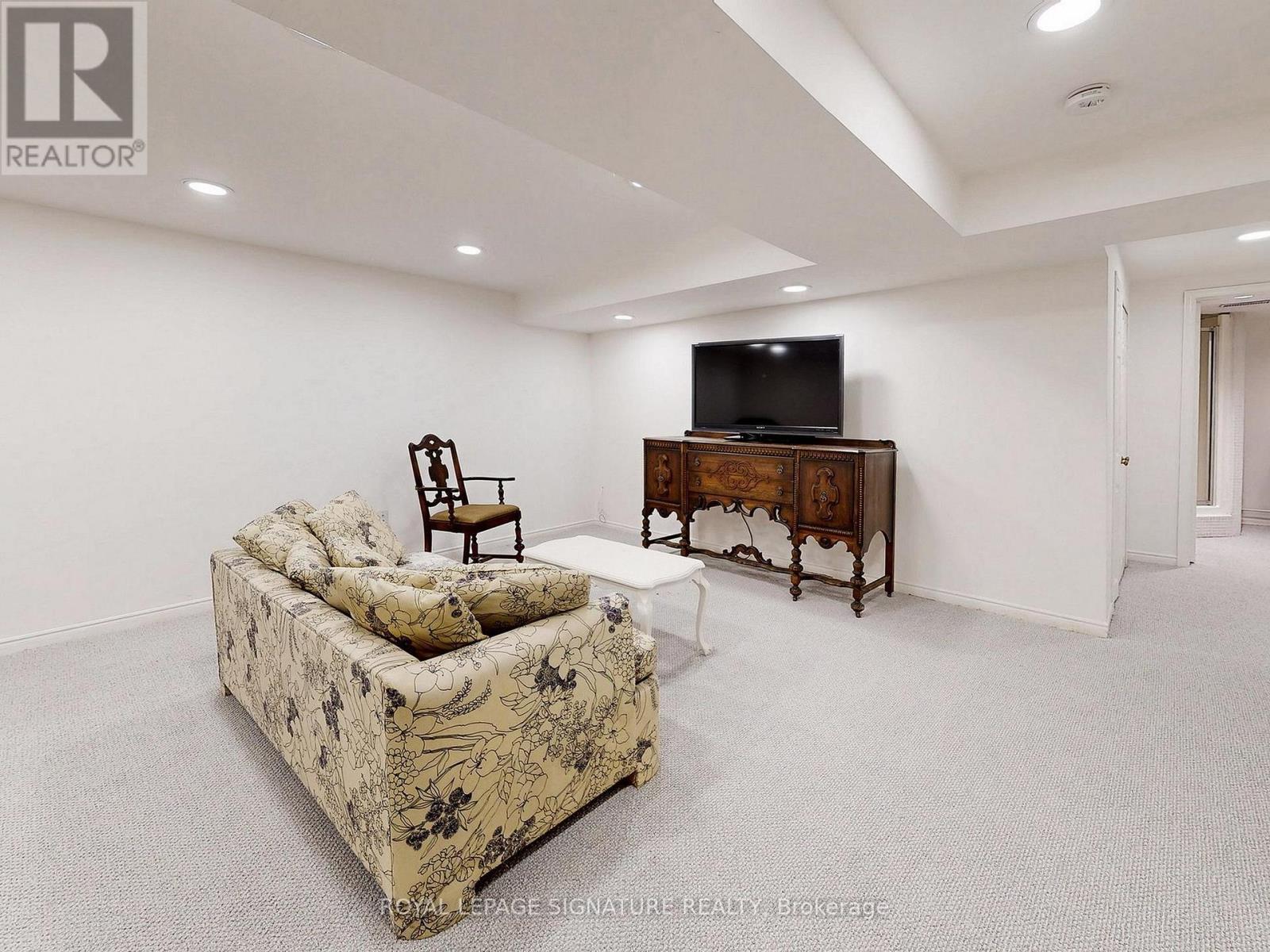 48 Millcroft Way, Vaughan, Ontario  L4J 6N9 - Photo 19 - N12518082