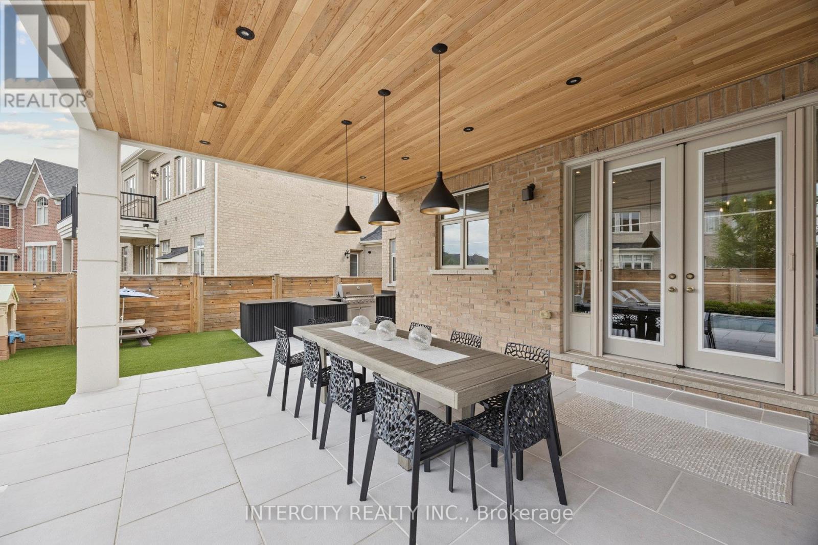 8 Larkin Avenue, King, Ontario  L7B 0N8 - Photo 41 - N12603220