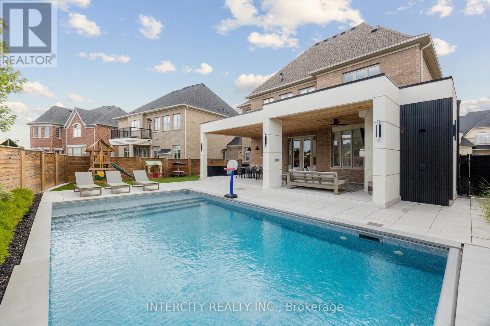 8 Larkin Avenue, King, Ontario  L7B 0N8 - Photo 45 - N12603220