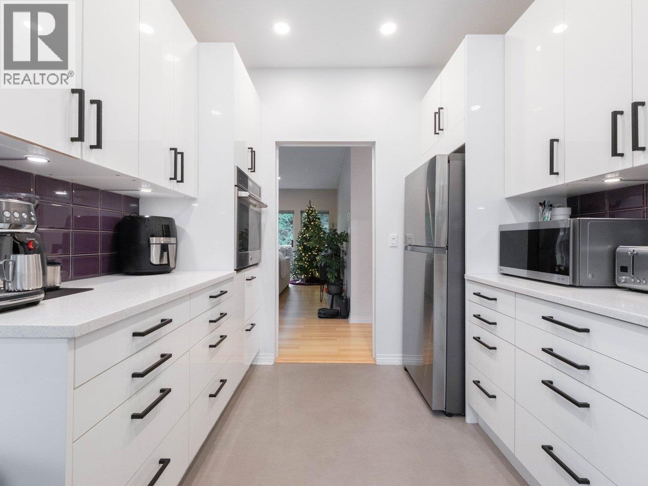 308 1283 Parkgate Avenue, North Vancouver, British Columbia  V7H 3A3 - Photo 12 - R3070836