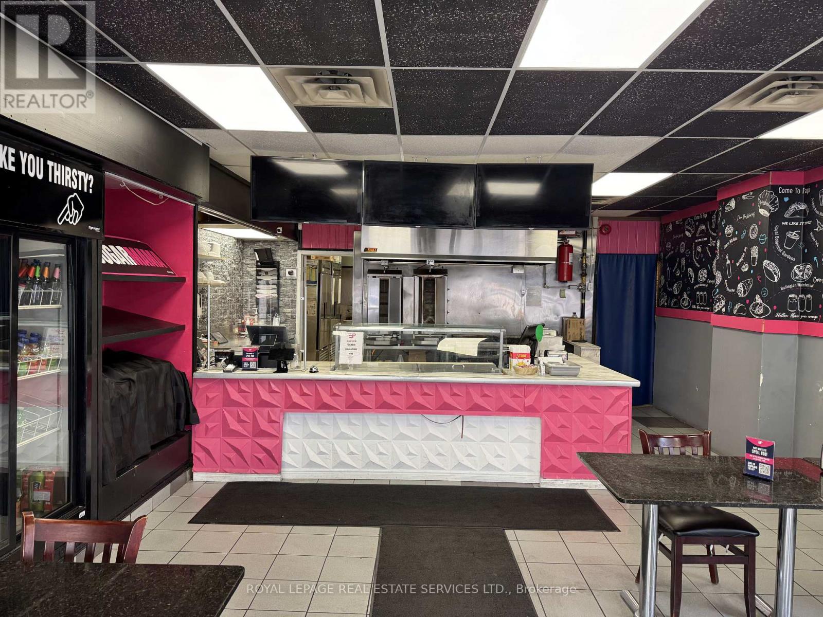 10 - 495 Walkers Line, Burlington, Ontario  L7N 2E3 - Photo 2 - W12603182