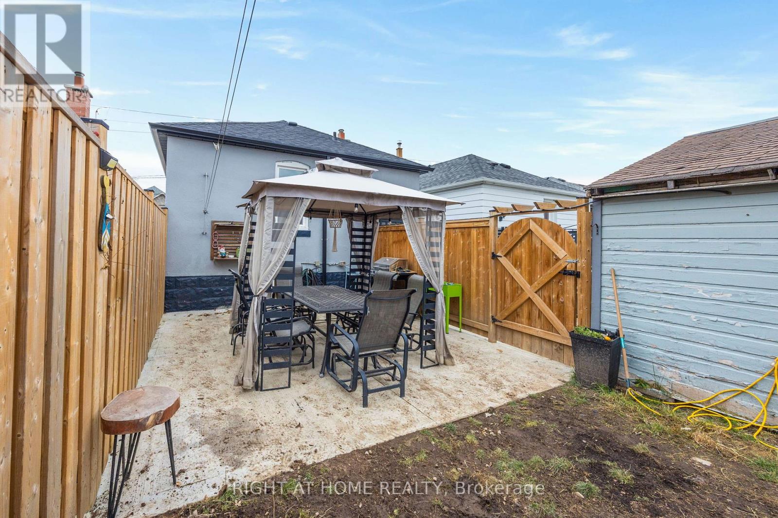 47 Ronald Avenue, Toronto, Ontario  M6E 4M8 - Photo 26 - W12603190