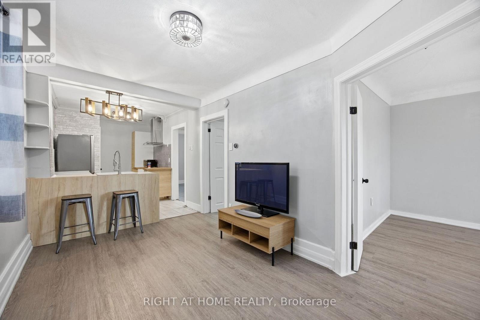 47 Ronald Avenue, Toronto, Ontario  M6E 4M8 - Photo 7 - W12603190