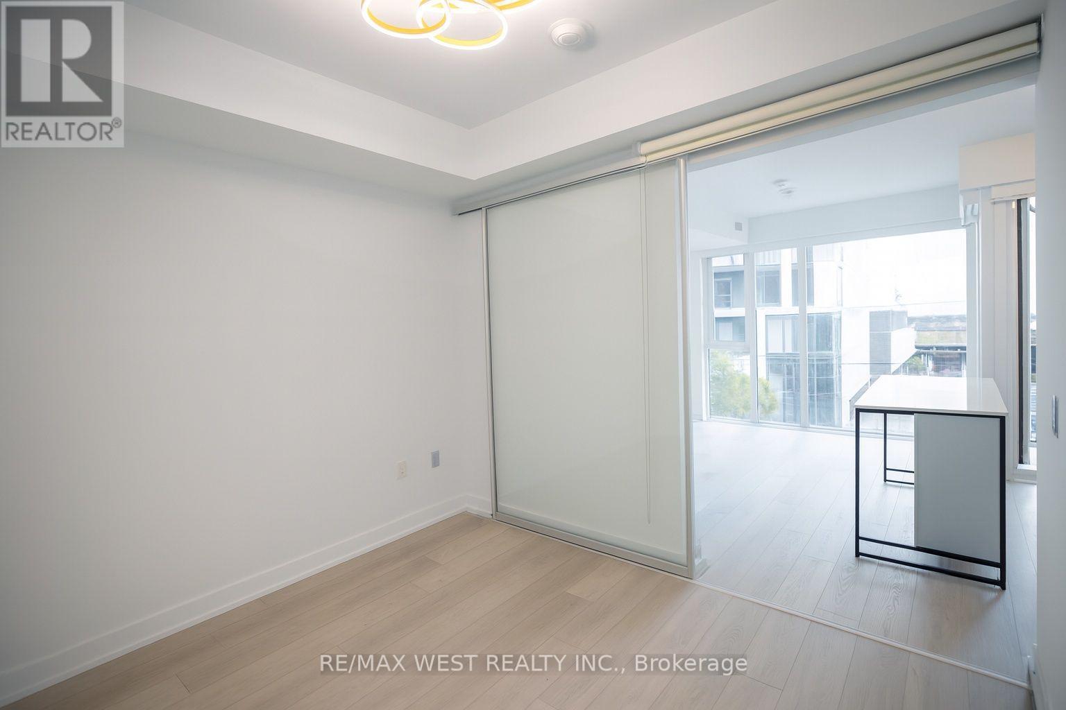 307 - 6 Chartwell Road, Toronto, Ontario  M8Z 4E8 - Photo 11 - W12603214