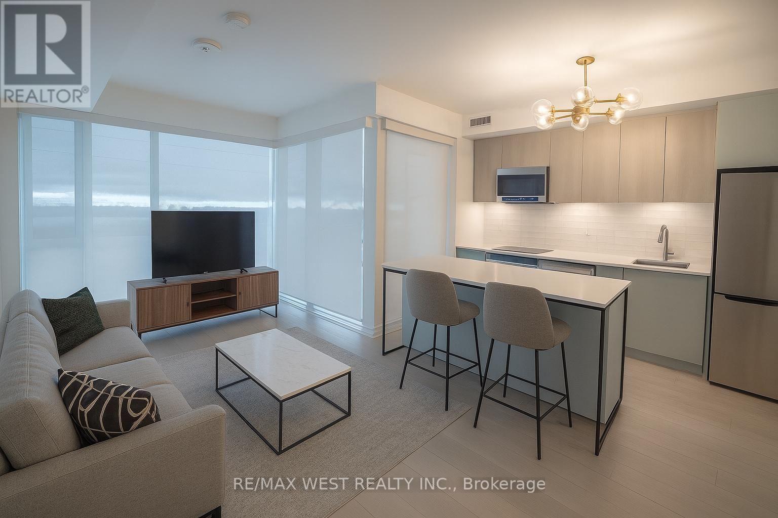 307 - 6 Chartwell Road, Toronto, Ontario  M8Z 4E8 - Photo 21 - W12603214