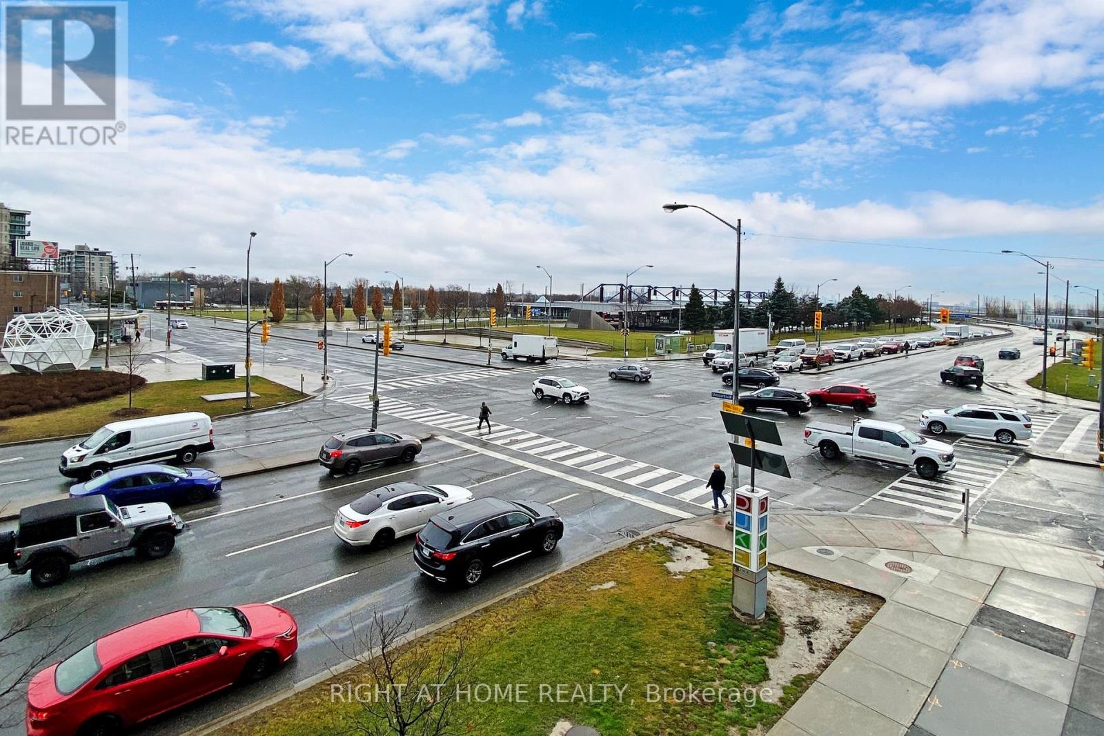 212 - 1060 Sheppard Avenue W, Toronto, Ontario  M3J 0G7 - Photo 23 - W12603218