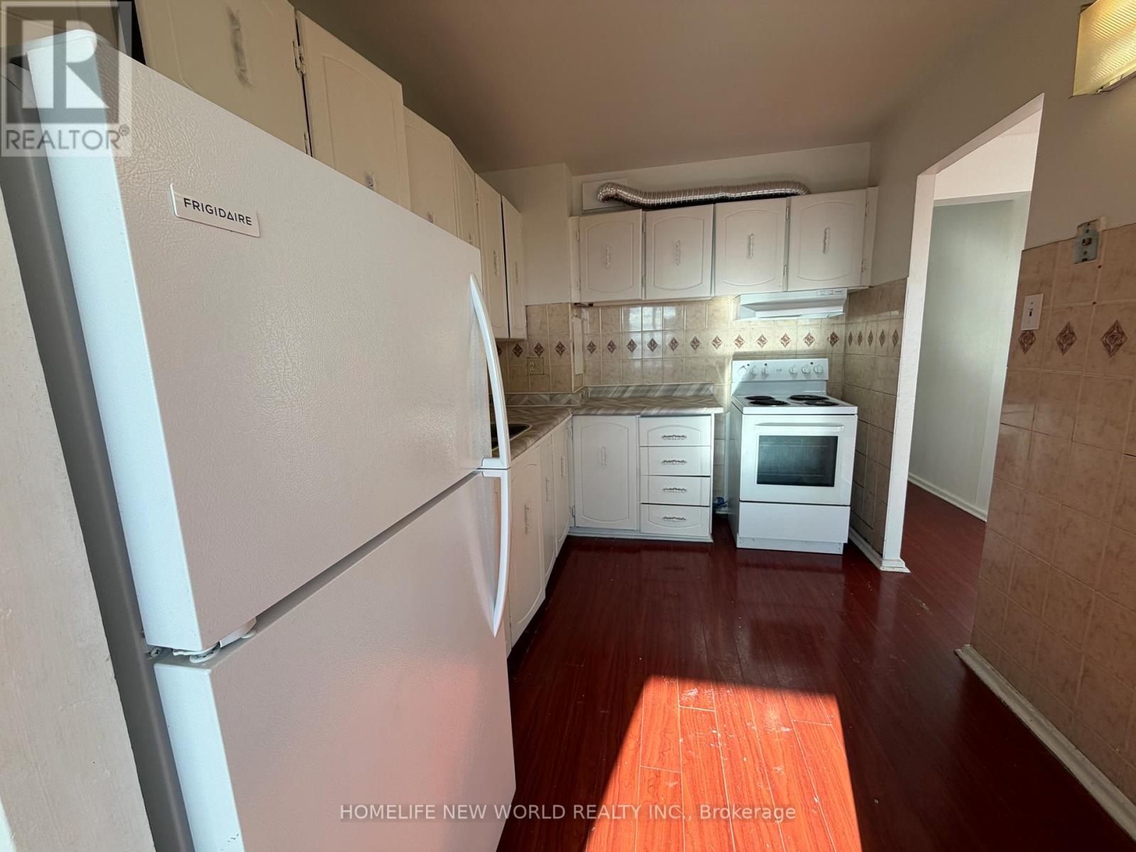 1503 - 100 Leeward Glenway Way, Toronto, Ontario  M3C 2Z1 - Photo 6 - C12507874