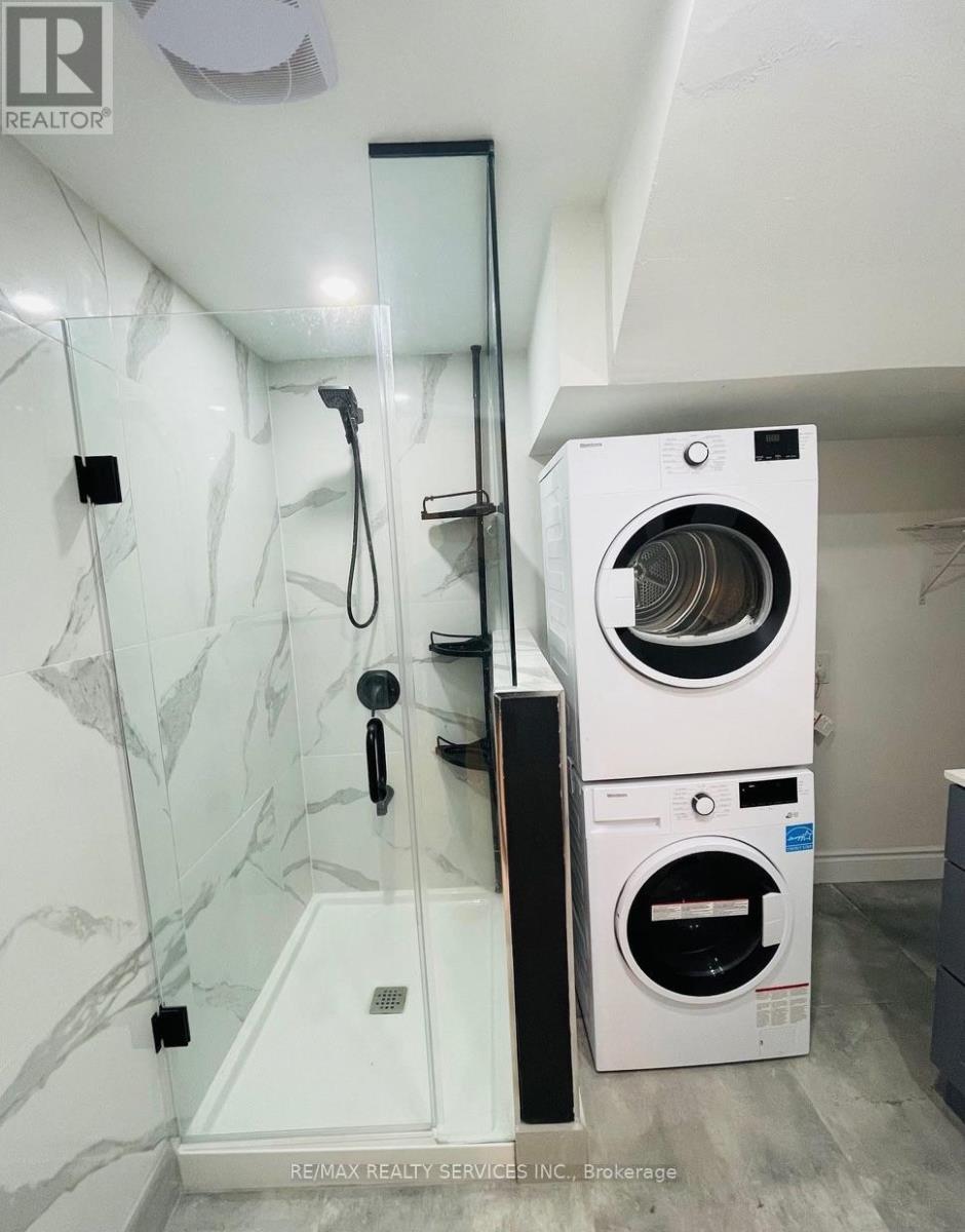 Basement - 14 Niles Court, Brampton, Ontario L6S 5T6 - Photo 15 - W12587888