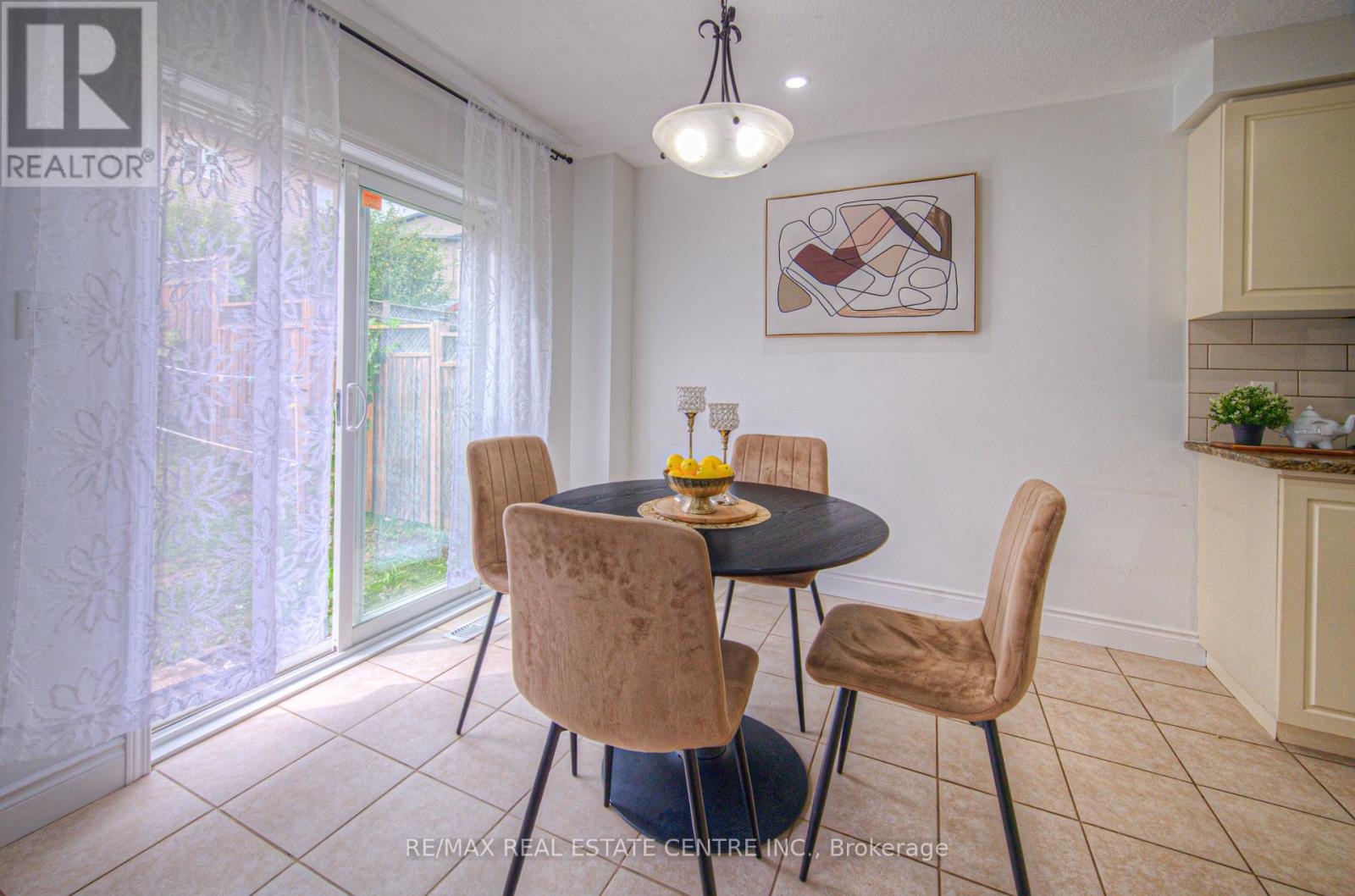 434 Woodbine Avenue, Kitchener, Ontario  N2R 0A6 - Photo 17 - X12603204