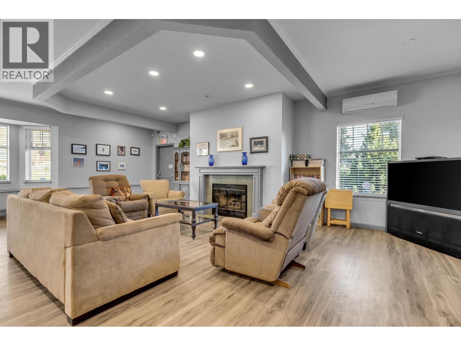 215 22514 116th Avenue, Maple Ridge, British Columbia  V2X 0N8 - Photo 19 - R3071877