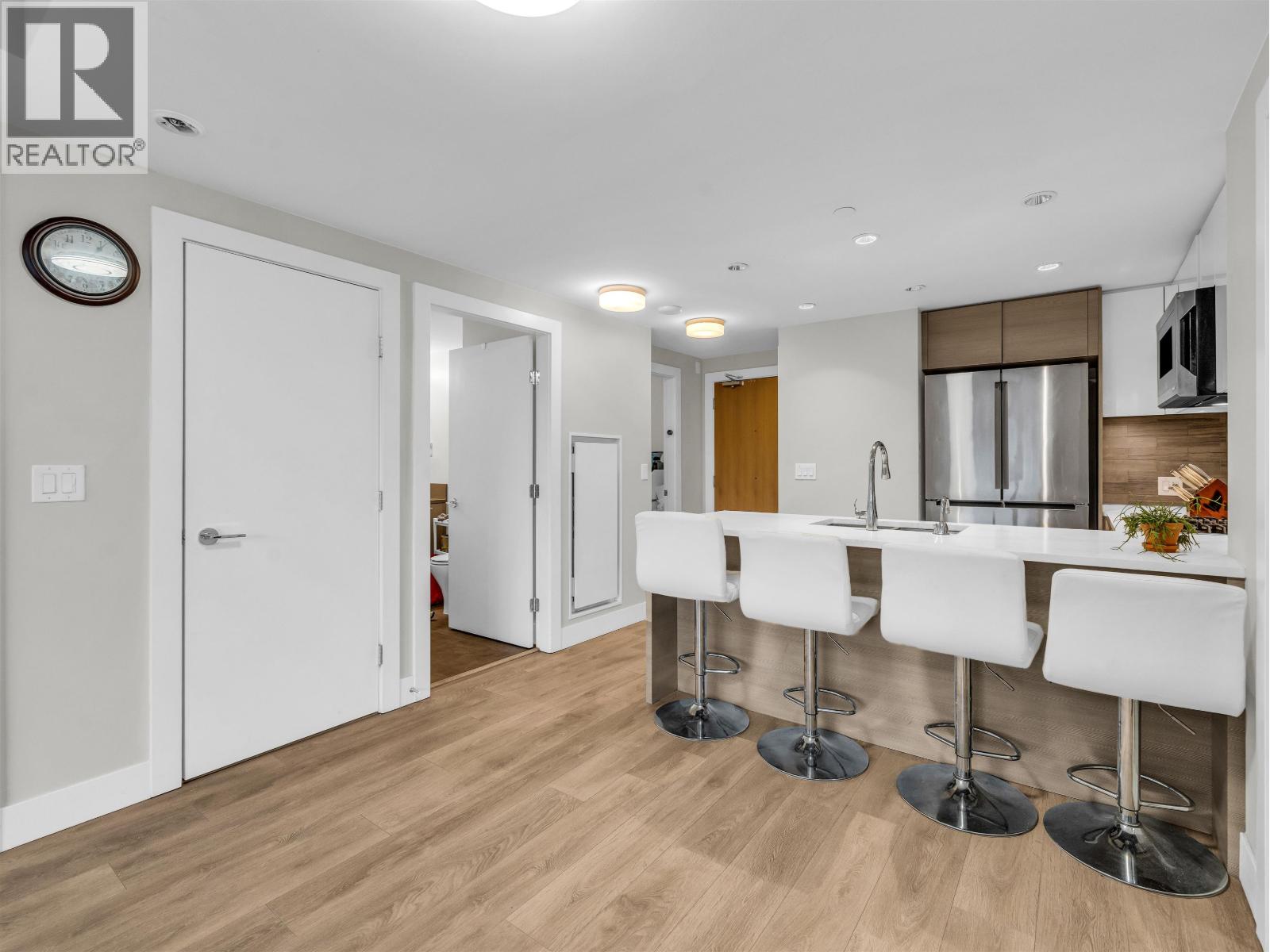 607 3451 Sawmill Crescent, Vancouver, British Columbia  V5S 0H3 - Photo 11 - R3072345