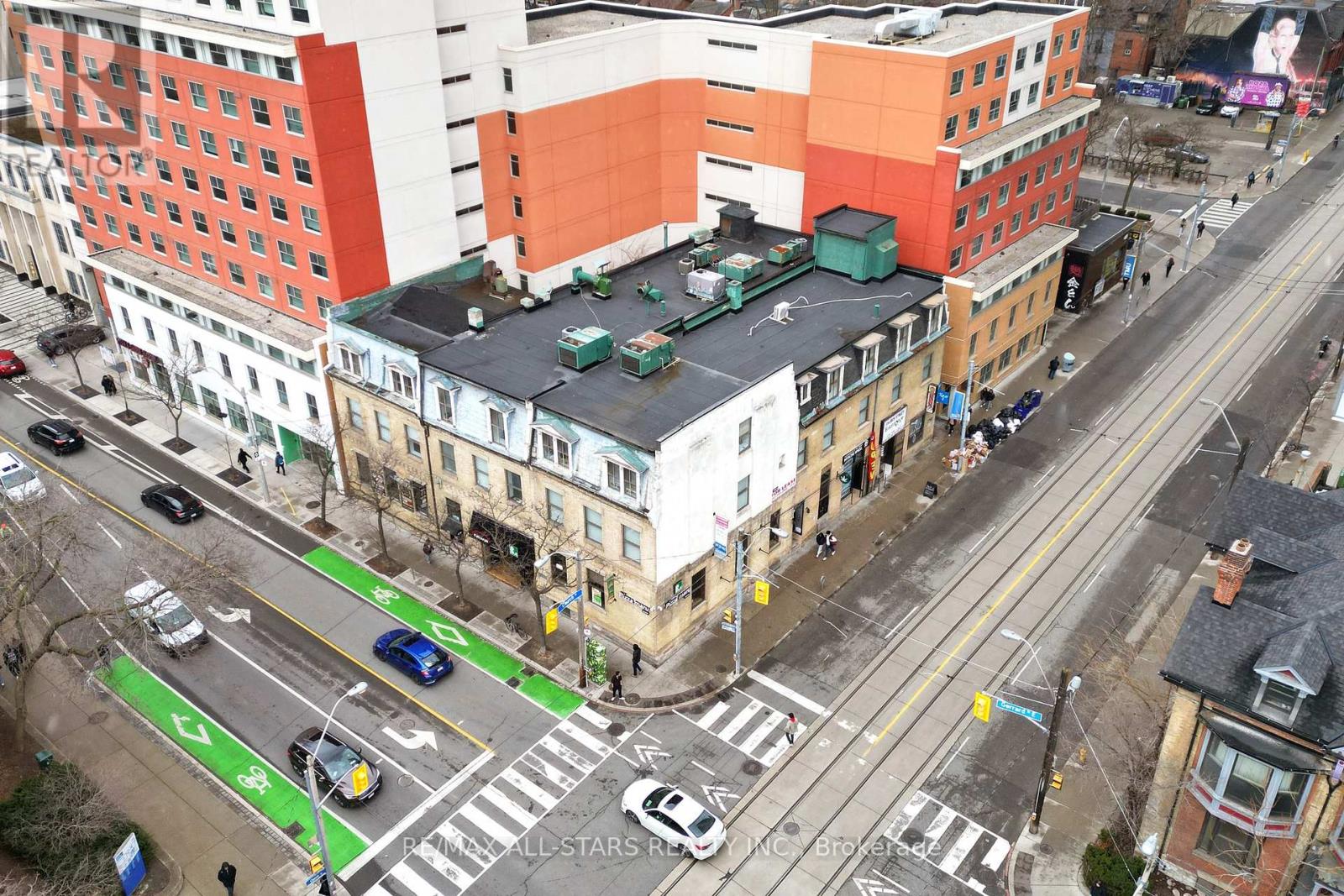 66 GERRARD STREET E, Toronto, Ontario