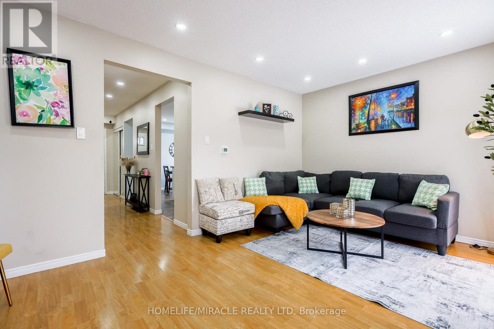 33 Mossgrove Court, Clarington, Ontario  L1E 1P3 - Photo 18 - E12601804