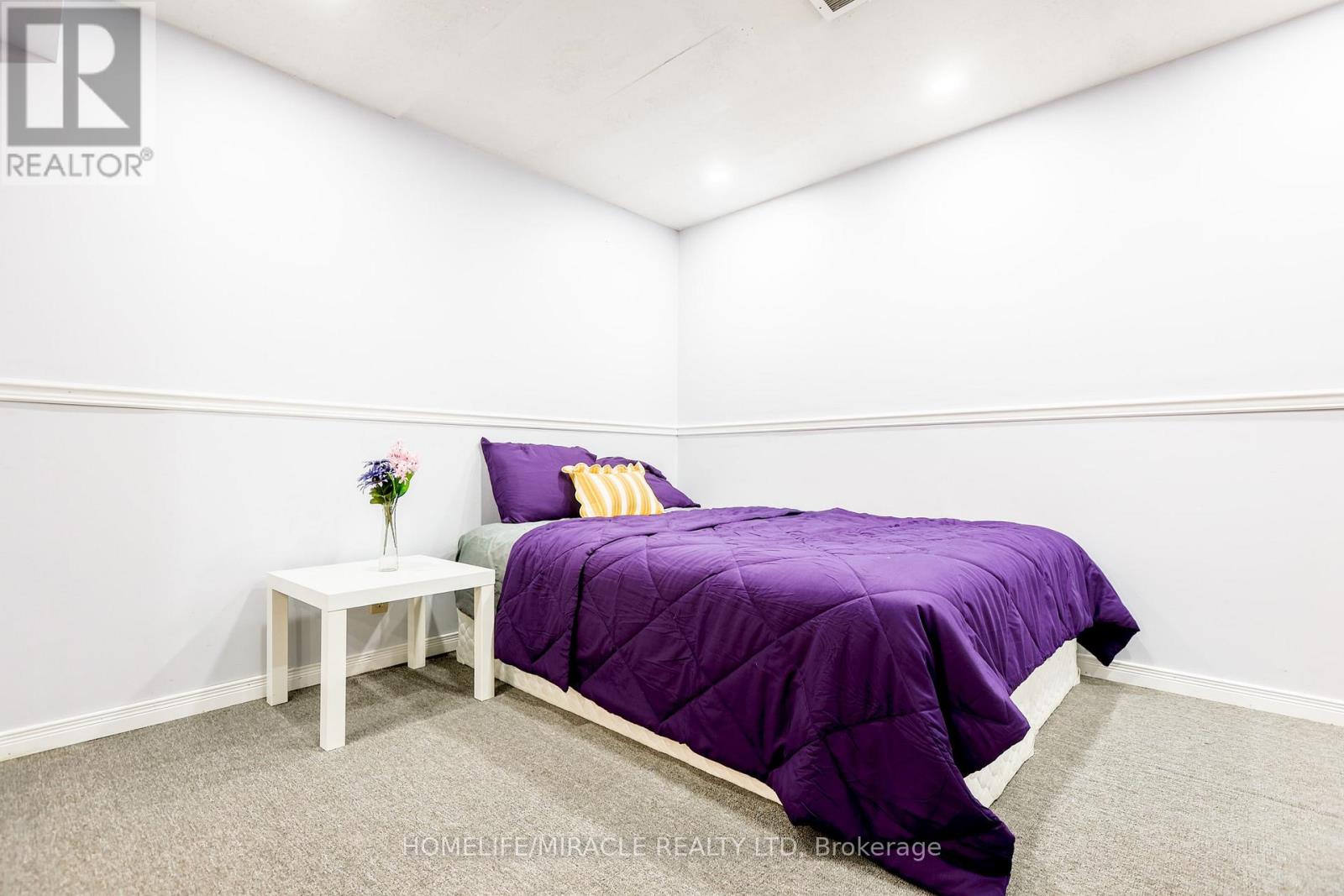 33 Mossgrove Court, Clarington, Ontario  L1E 1P3 - Photo 38 - E12601804