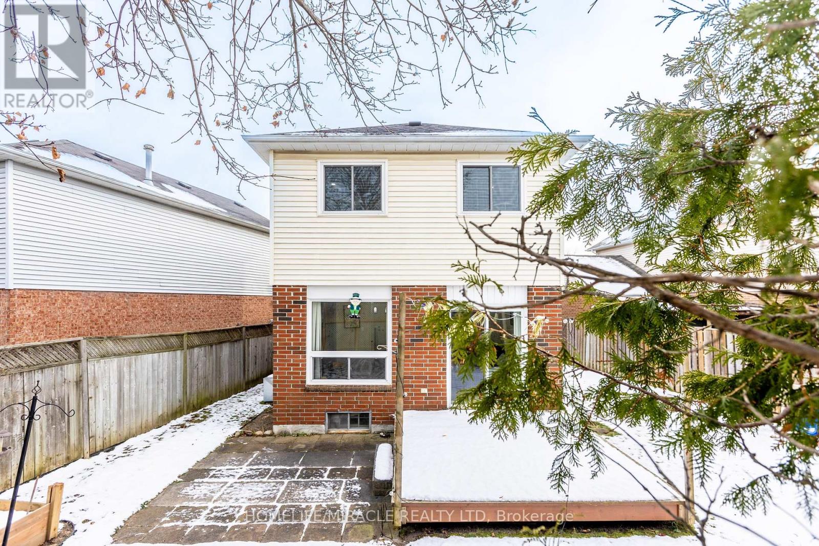 33 Mossgrove Court, Clarington, Ontario  L1E 1P3 - Photo 45 - E12601804