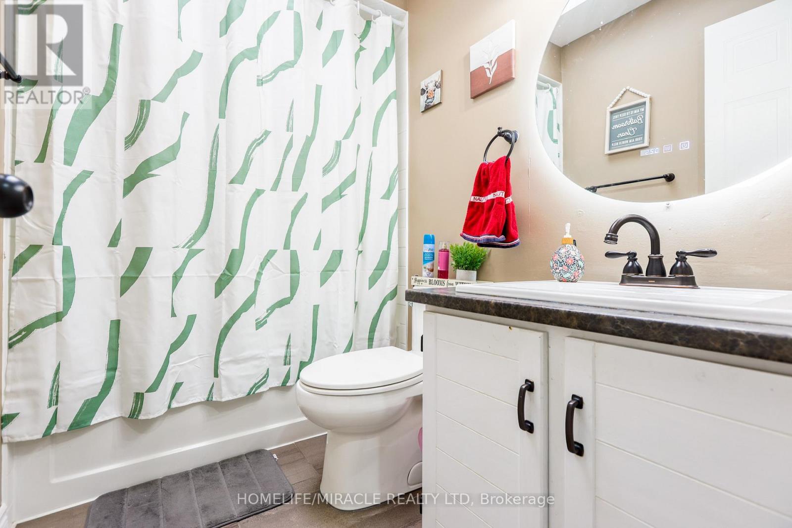 33 Mossgrove Court, Clarington, Ontario  L1E 1P3 - Photo 28 - E12601804