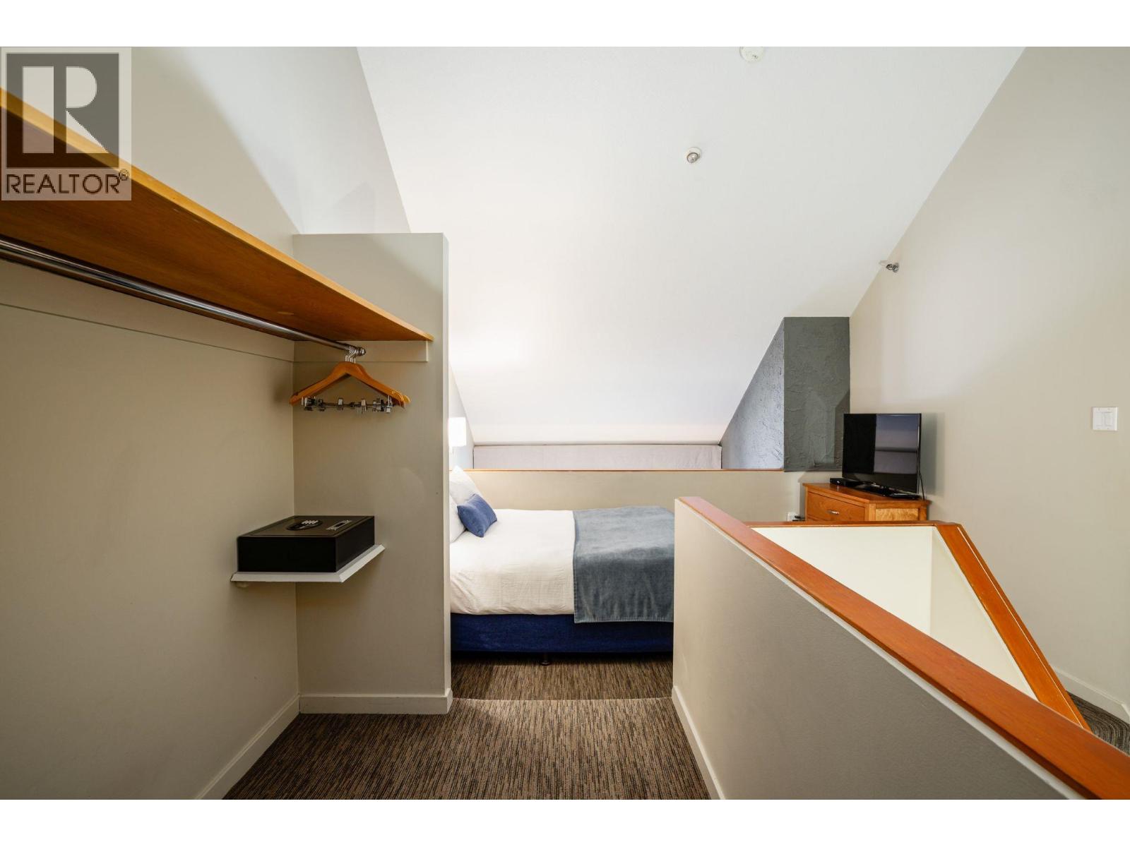 210 4420 Sundial Place, Whistler, British Columbia  V8E 1G6 - Photo 12 - R3072370