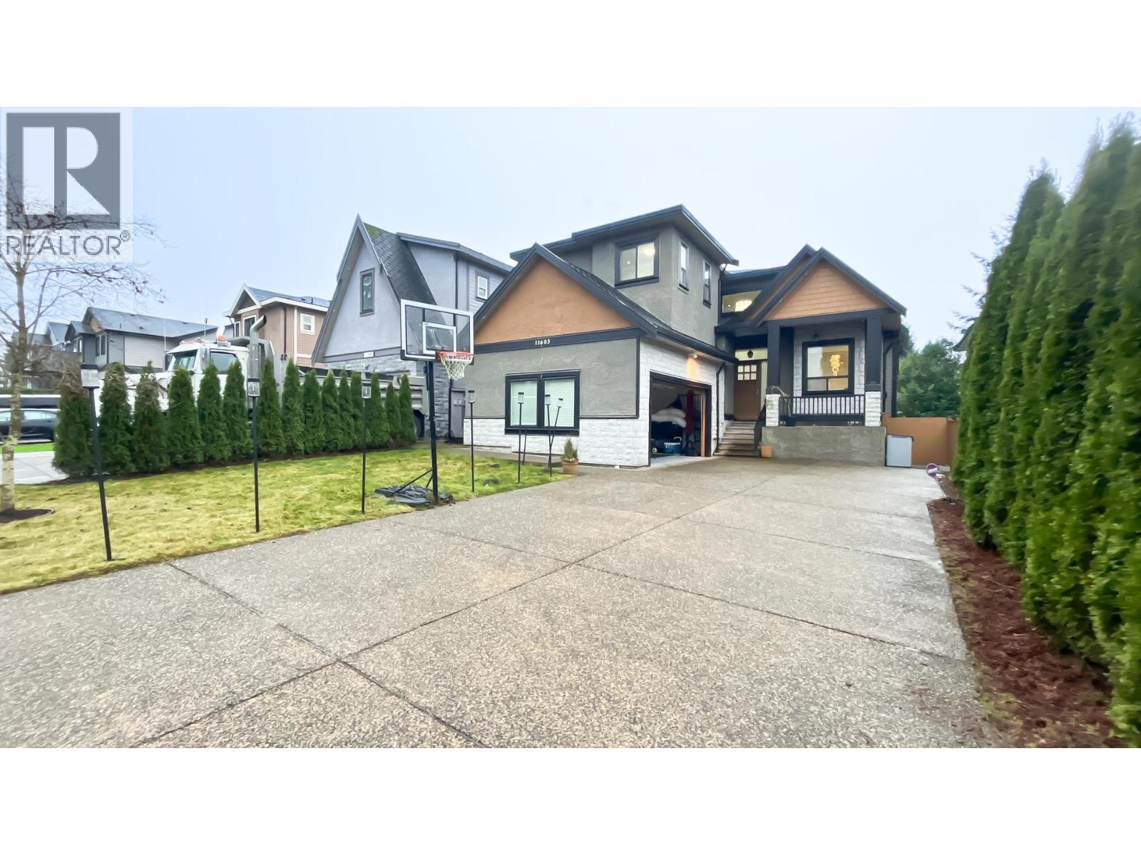 11603 River Wynd, Maple Ridge, British Columbia V2X 7G9 - Photo 1 - R3072356