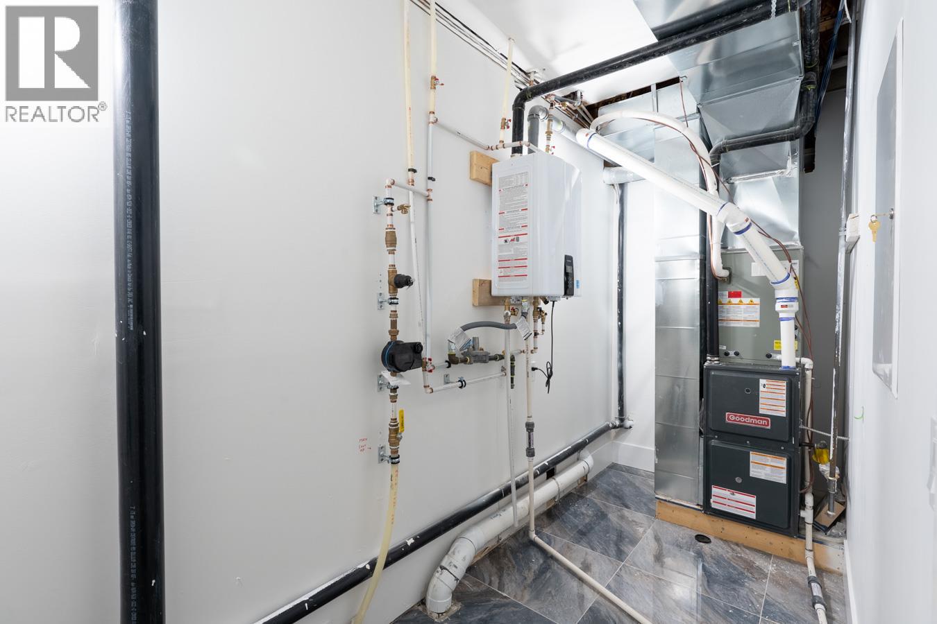 181 Holloway Drive, Kamloops, British Columbia  V1S 0B3 - Photo 39 - 10370667