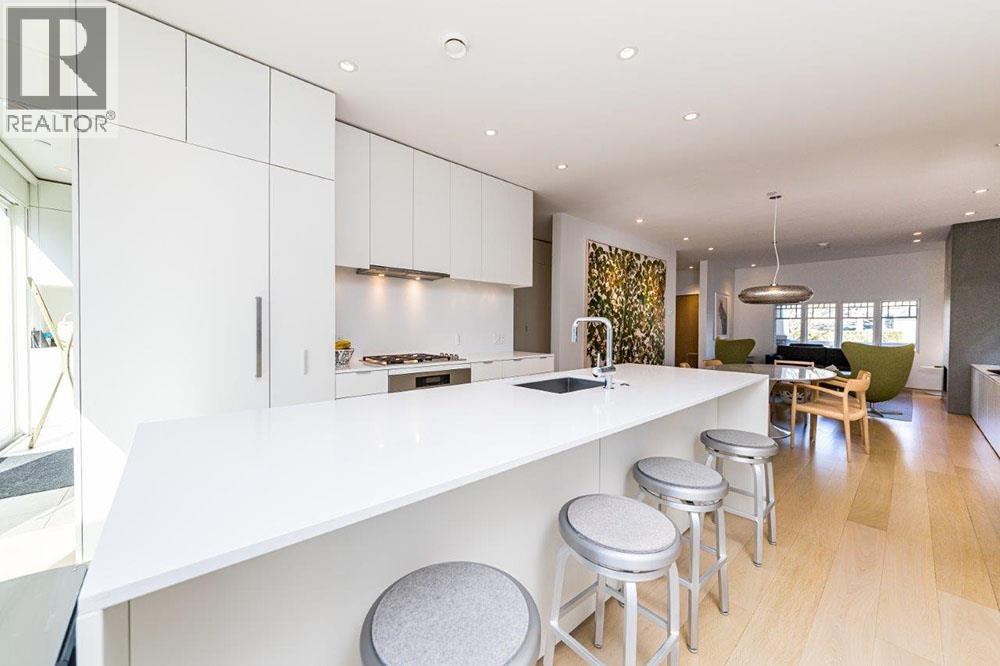 1641 Collingwood Street, Vancouver, British Columbia  V6R 3K1 - Photo 13 - R3072366