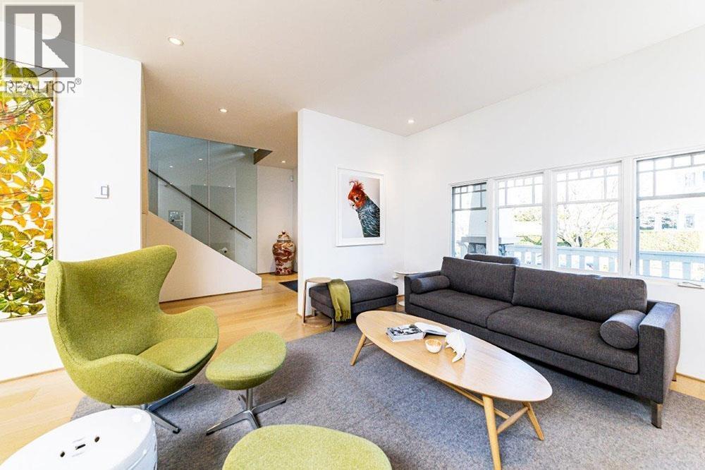 1641 Collingwood Street, Vancouver, British Columbia  V6R 3K1 - Photo 3 - R3072366