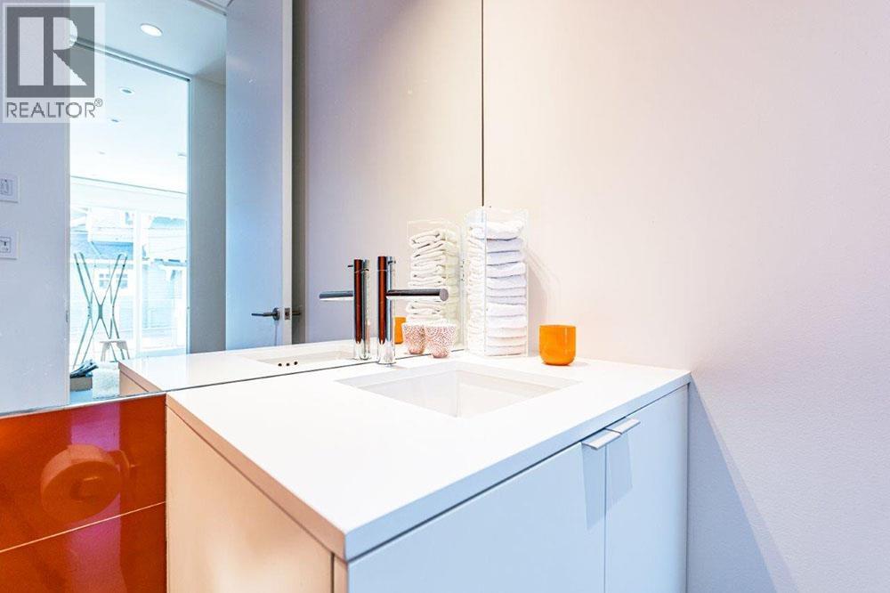 1641 Collingwood Street, Vancouver, British Columbia  V6R 3K1 - Photo 32 - R3072366