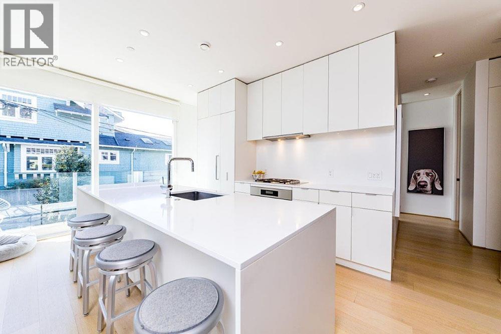 1641 Collingwood Street, Vancouver, British Columbia  V6R 3K1 - Photo 4 - R3072366