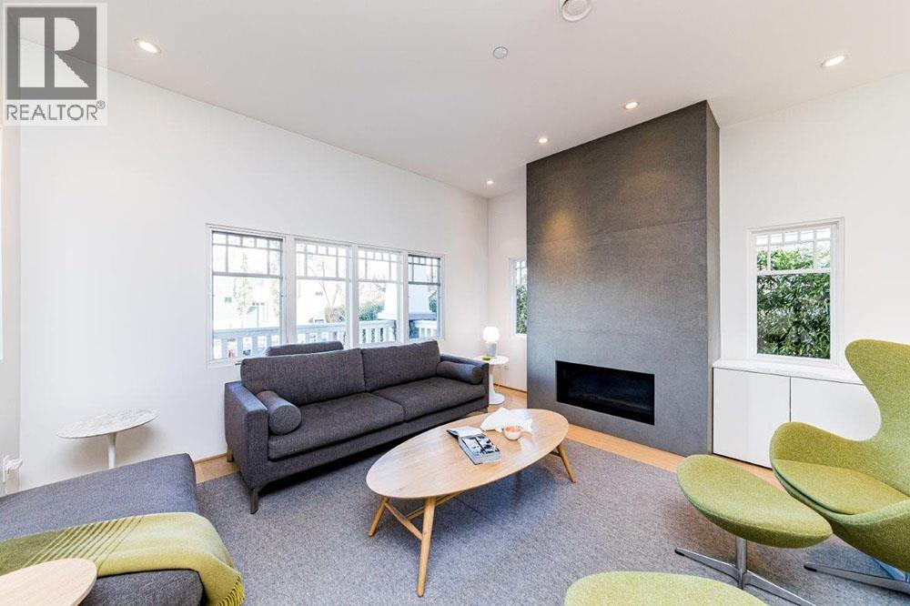 1641 Collingwood Street, Vancouver, British Columbia  V6R 3K1 - Photo 6 - R3072366