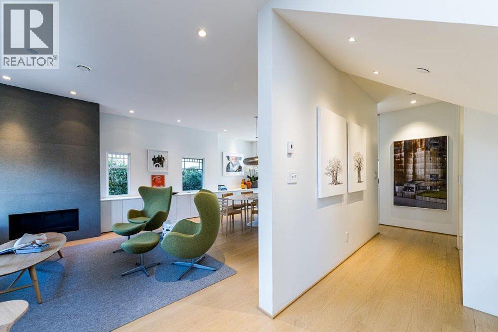 1641 Collingwood Street, Vancouver, British Columbia  V6R 3K1 - Photo 9 - R3072366