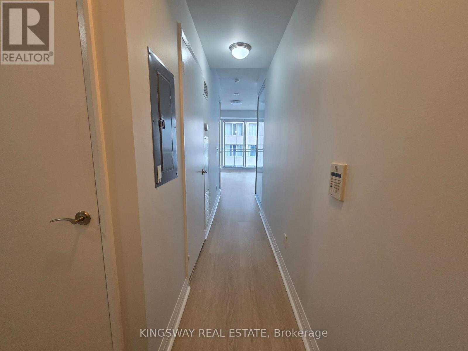 1605 - 220 VICTORIA STREET, Toronto, Ontario