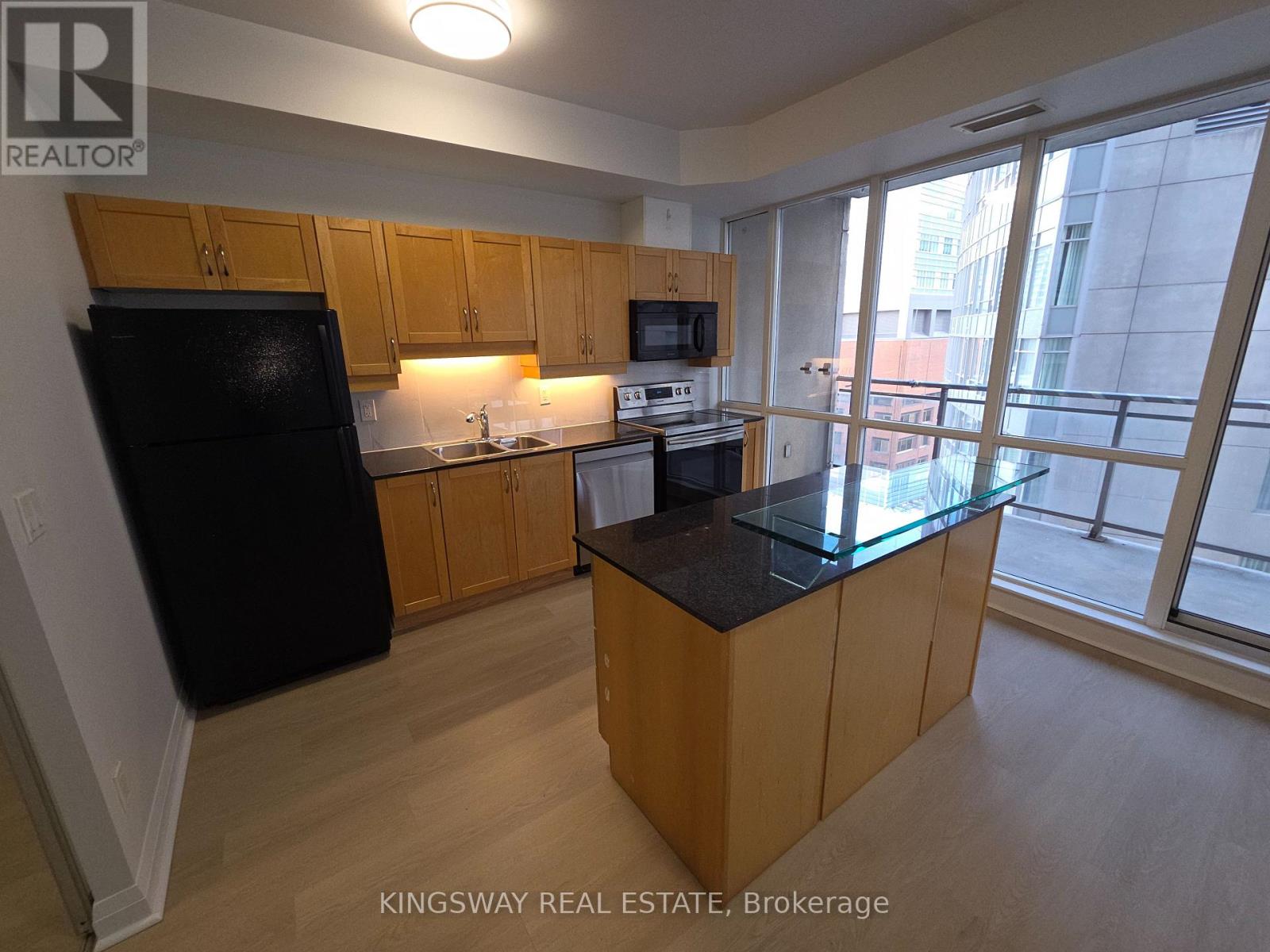 1605 - 220 Victoria Street, Toronto, Ontario  M5B 2R6 - Photo 6 - C12575364