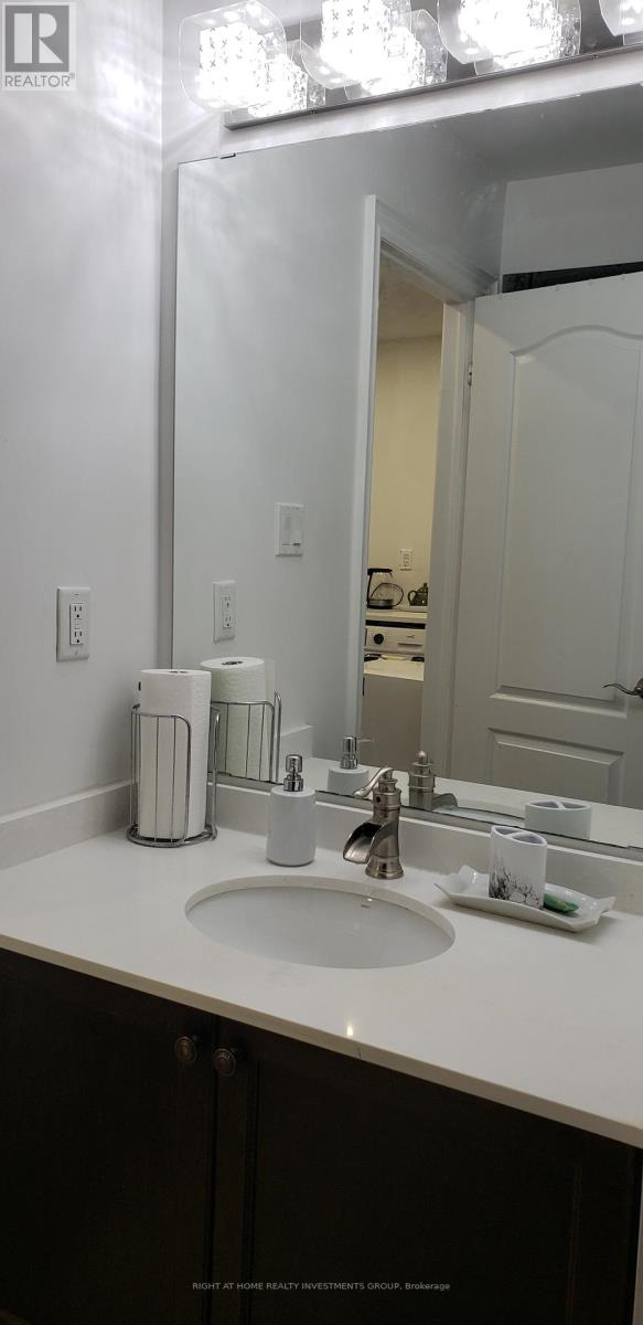 31 Barletta Drive, Vaughan, Ontario  L6A 4H5 - Photo 7 - N12603234