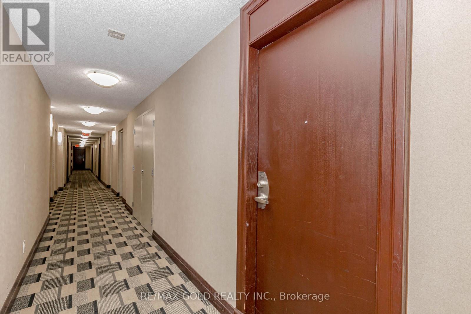 1507 - 208 Enfield Place, Mississauga, Ontario  L5B 0B8 - Photo 9 - W12603224