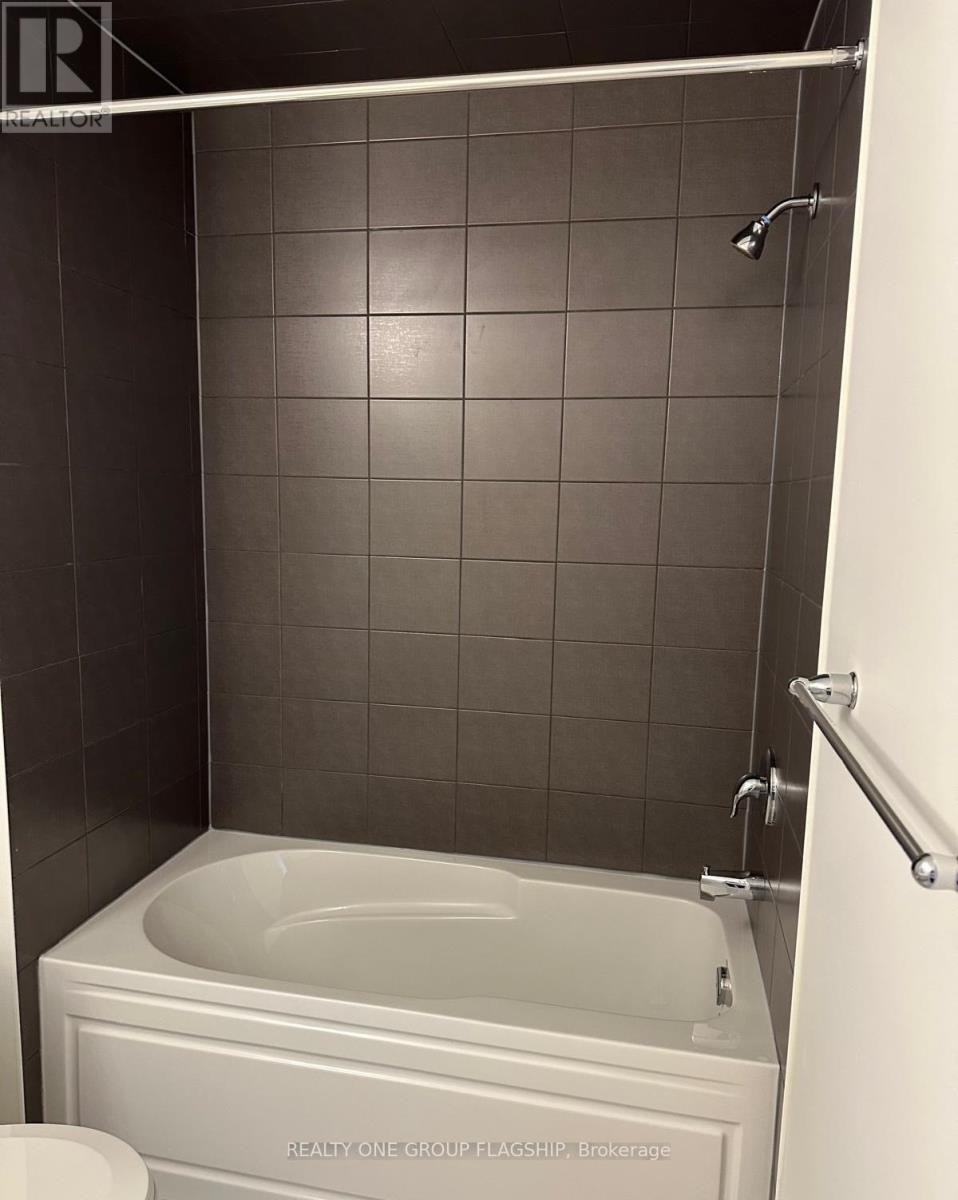 65 Velvet Way, Thorold, Ontario  L2V 0P3 - Photo 16 - X12479178