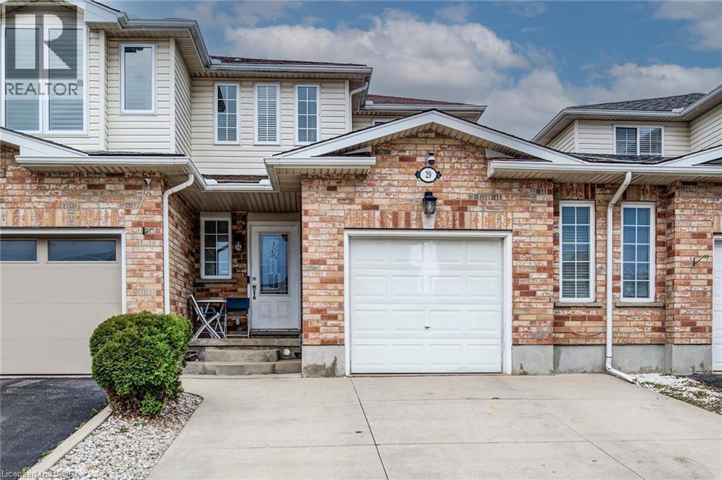 29 CHESTER Drive, Cambridge, Ontario