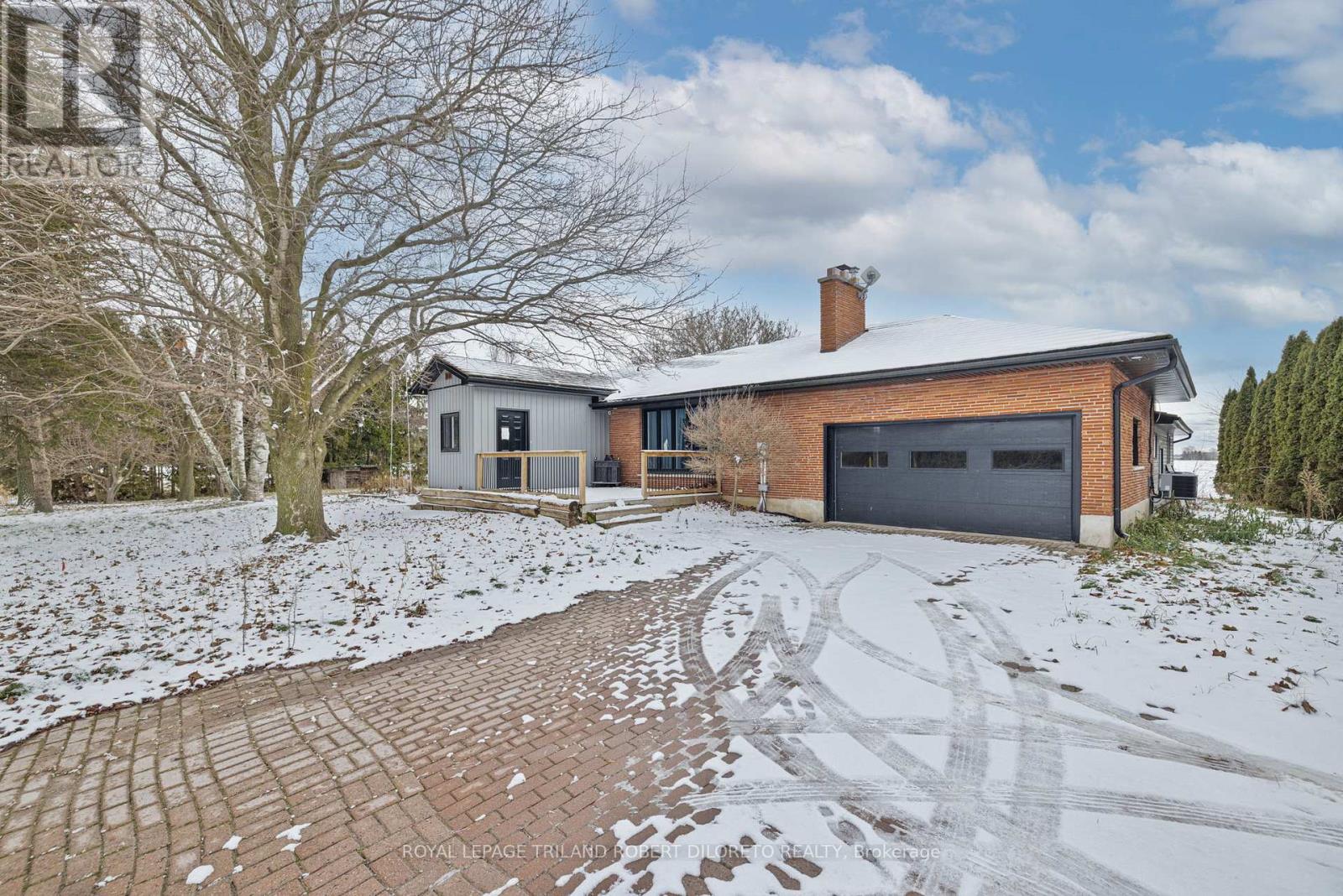 9755 Longwoods Road, Middlesex Centre, Ontario  N6P 1P2 - Photo 1 - X12603306