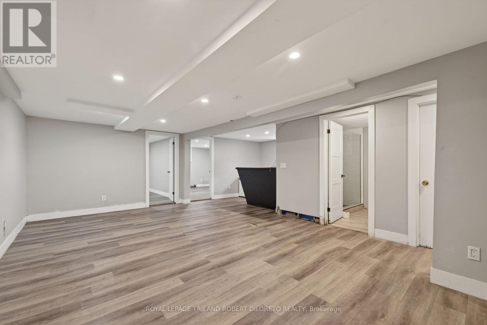 9755 Longwoods Road, Middlesex Centre, Ontario  N6P 1P2 - Photo 28 - X12603306