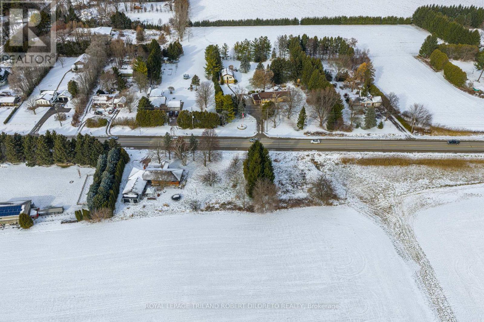 9755 Longwoods Road, Middlesex Centre, Ontario  N6P 1P2 - Photo 3 - X12603306