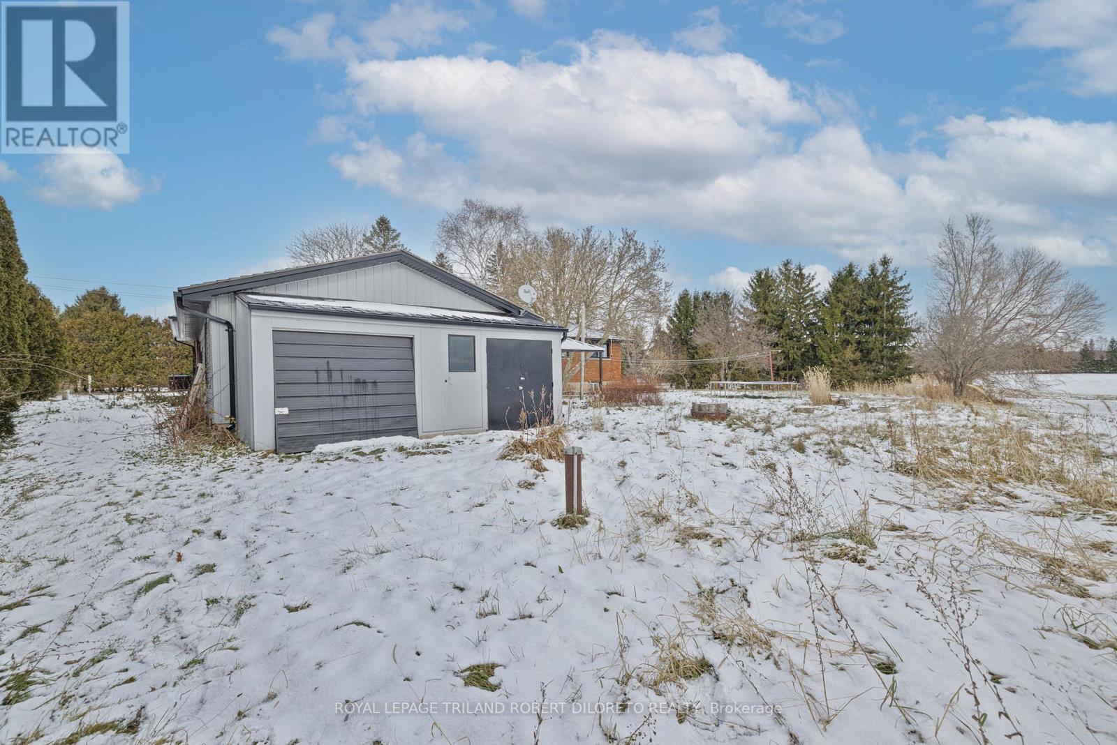 9755 Longwoods Road, Middlesex Centre, Ontario  N6P 1P2 - Photo 33 - X12603306